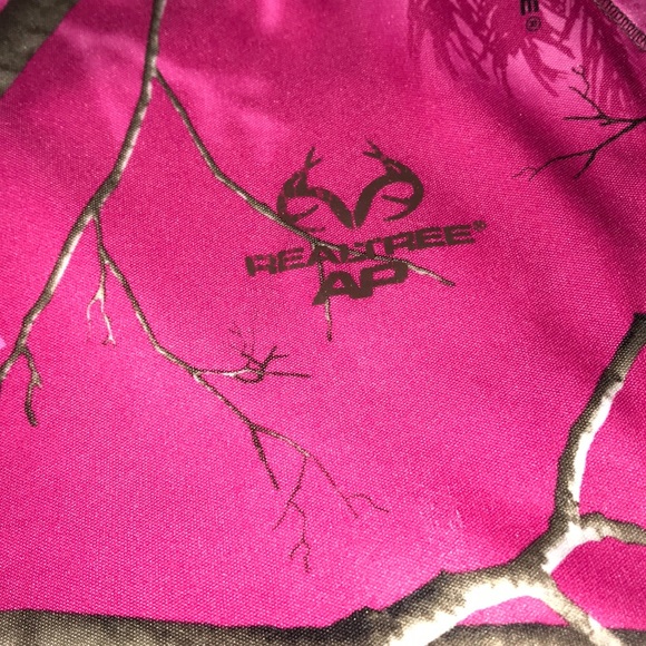 Top - Picture 2 of 3